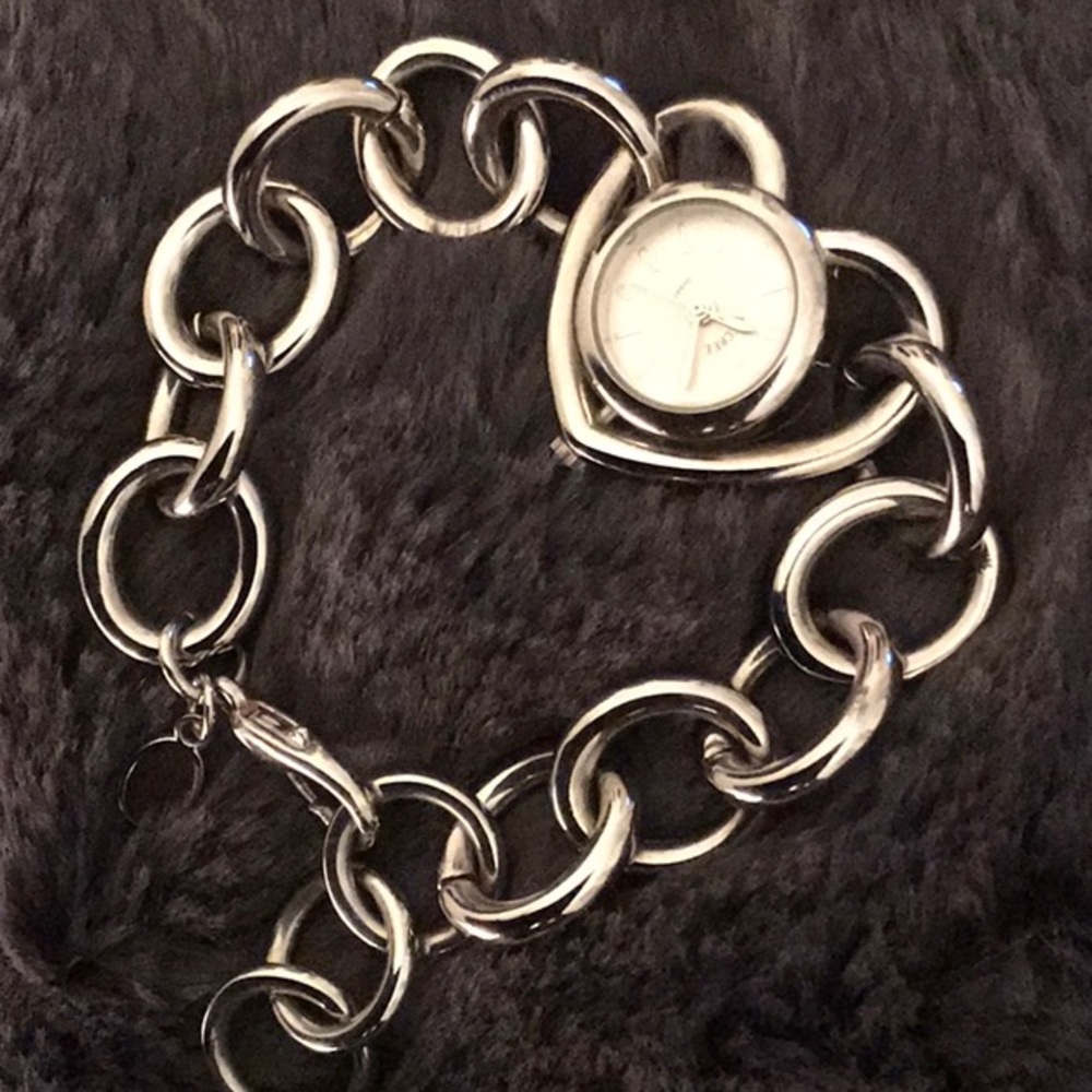 Bracelet watch